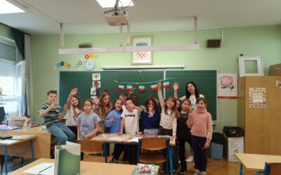 PROJEKT HUPTI: „Questi siamo noi, tra scuola e quotidianità“